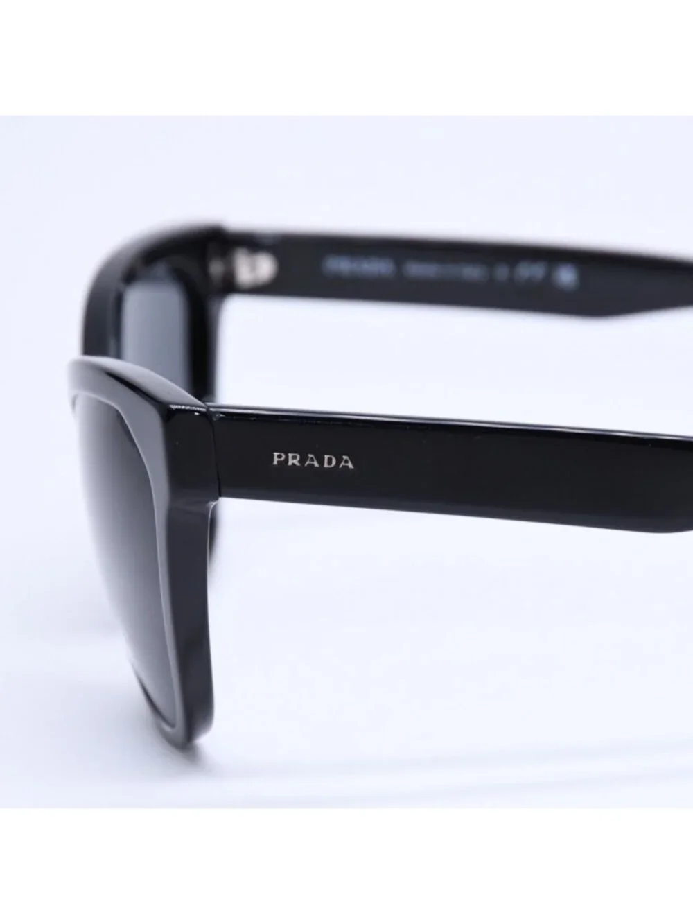 Prada Sunglasses Eyewear Cat Eye 19 Black Silver Logo